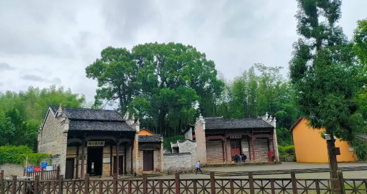 房子周圍，一旦出現這幾種情況，說明家就在福地