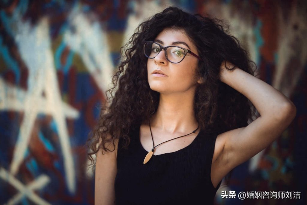 婚姻帶給女人的，無非就“三樣東西”，看透才能幸福