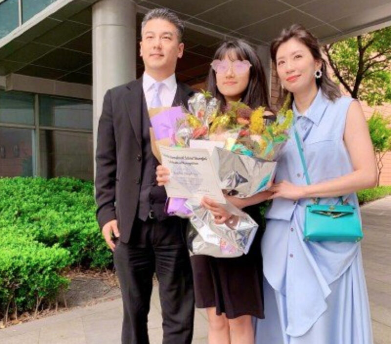 賈靜雯與前夫同框,梧桐妹性格陽光,離異子女培養注意三點
