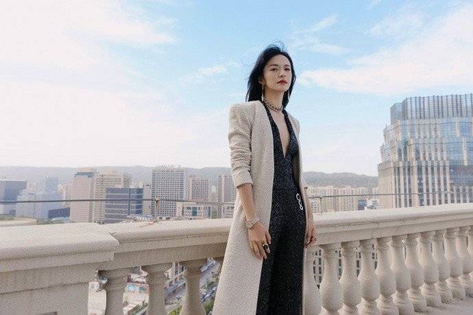 姚晨曾對淩瀟肅說:“你老了,沒關係,我不嫌棄你,因為我也老了”