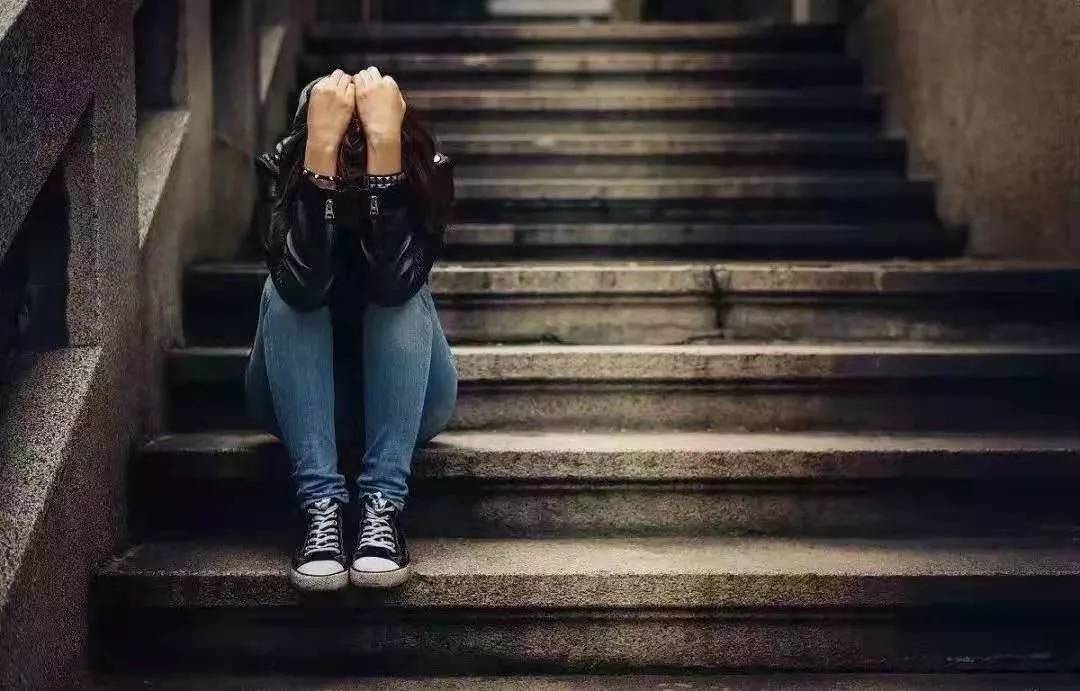容易引發抑鬱症的12種思維方式,每個人都需要瞭解!
