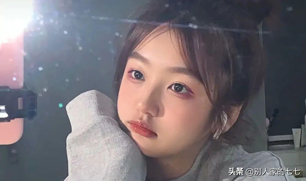 想要“搞定”一個女人,抓住她的情感死穴才是關鍵